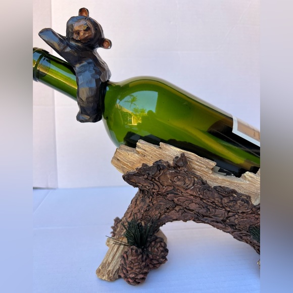 Pine Tree Trunk with Black Bear Wine Bottle Holder Resin Cabin Lodge Decor New - Picture 2 of 5